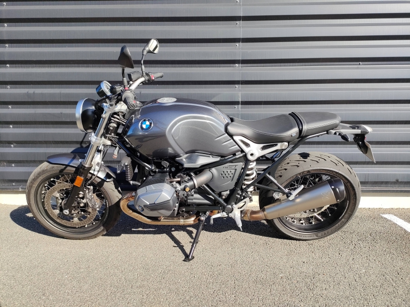 BMW R