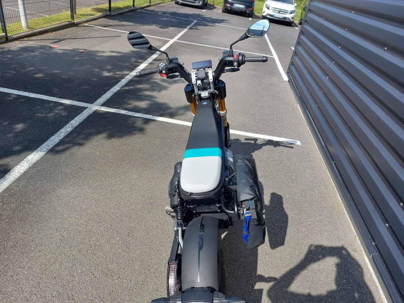 BMW C