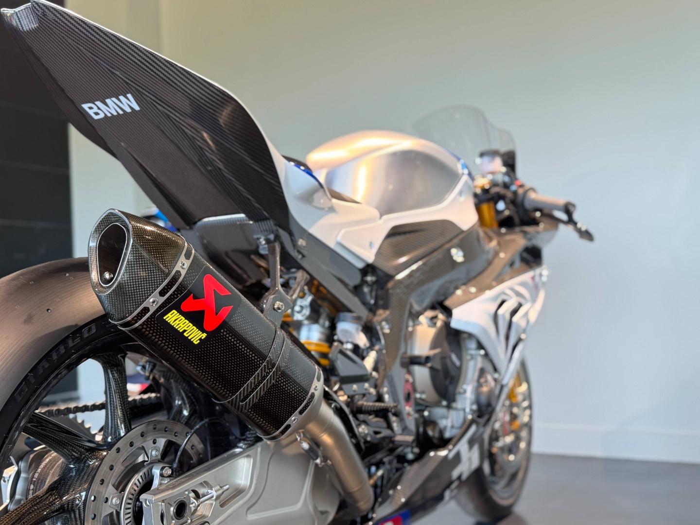 BMW HP4 Race