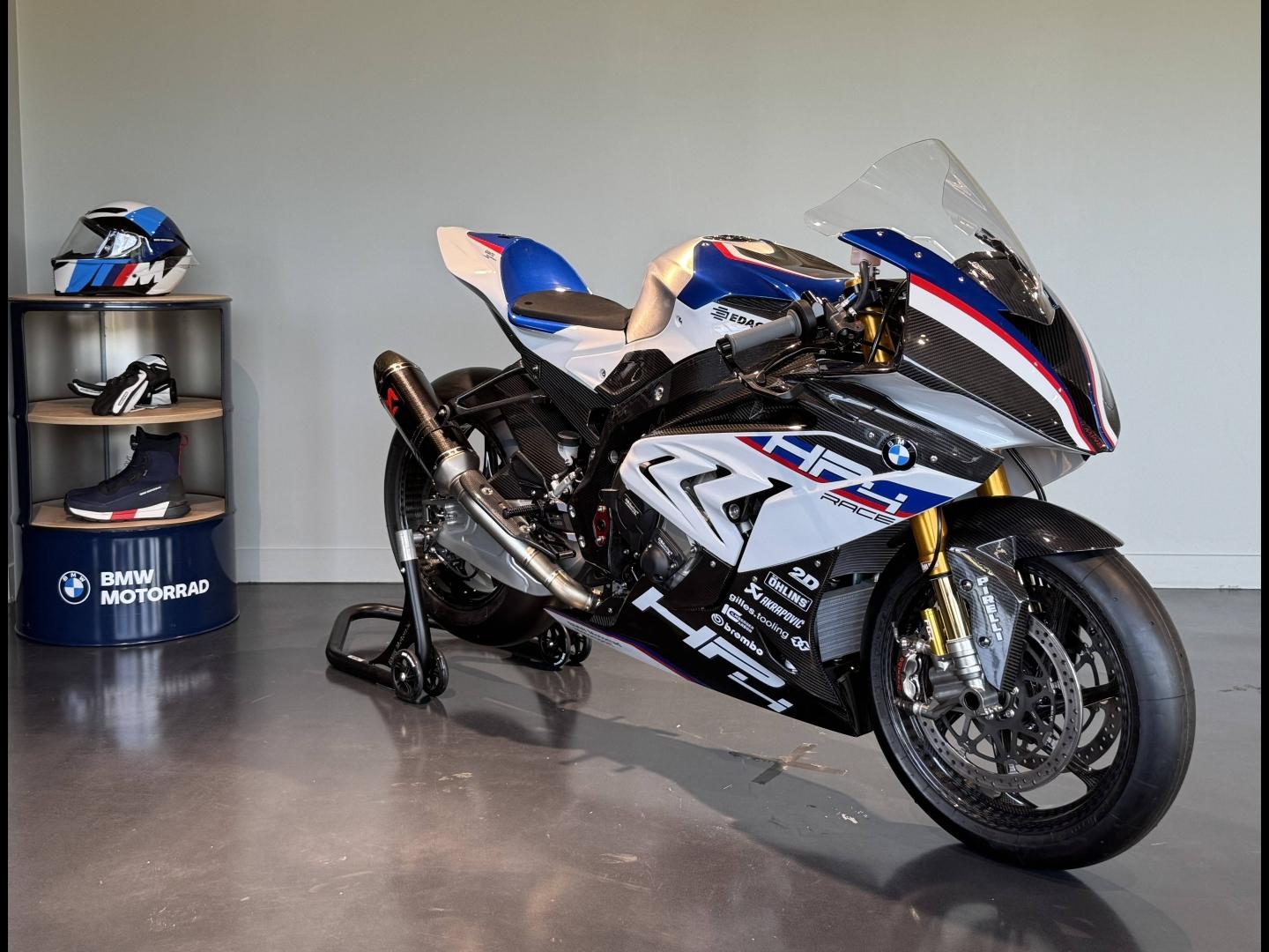 BMW HP4 Race