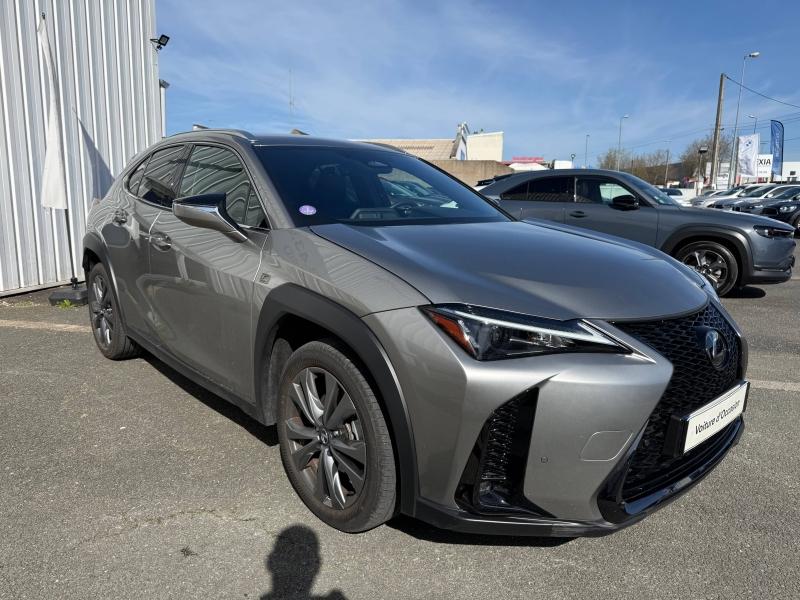 LEXUS UX