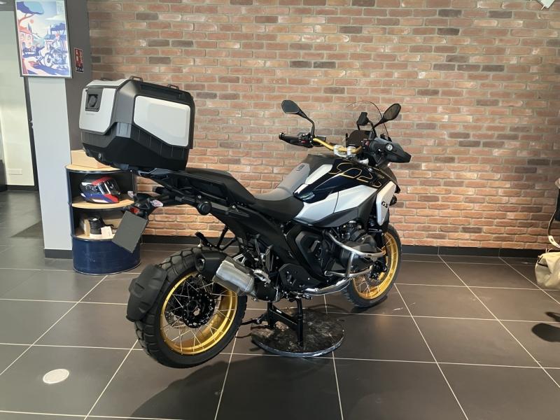 BMW R