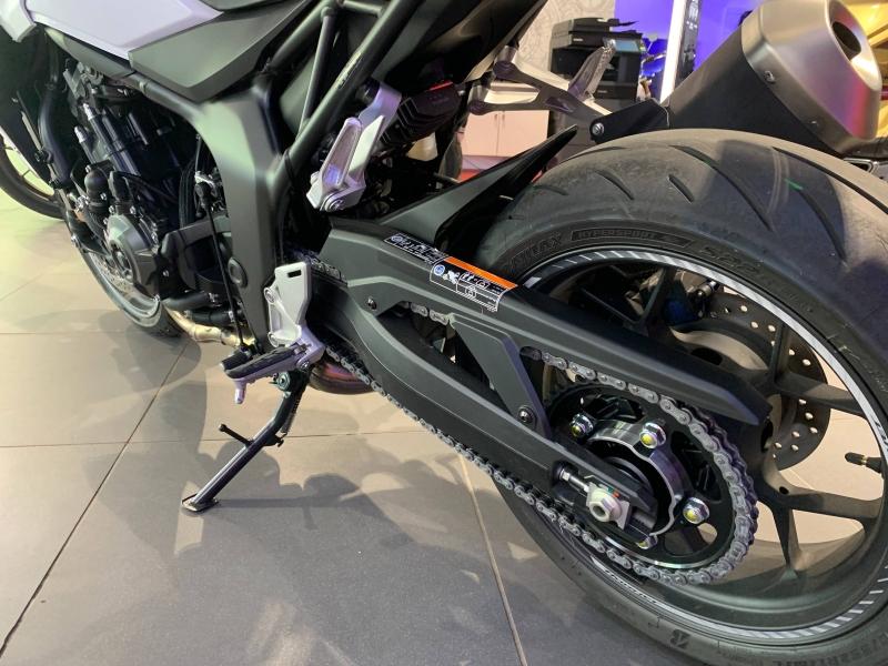 HONDA CB