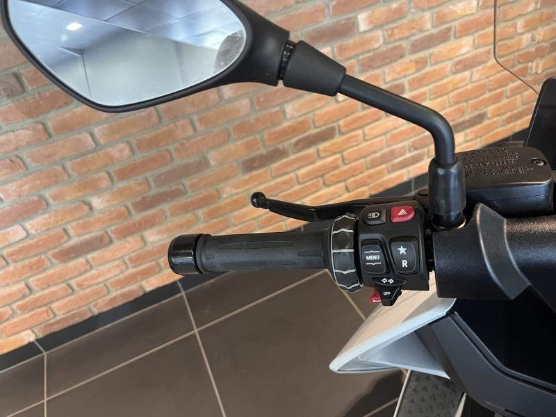 BMW C