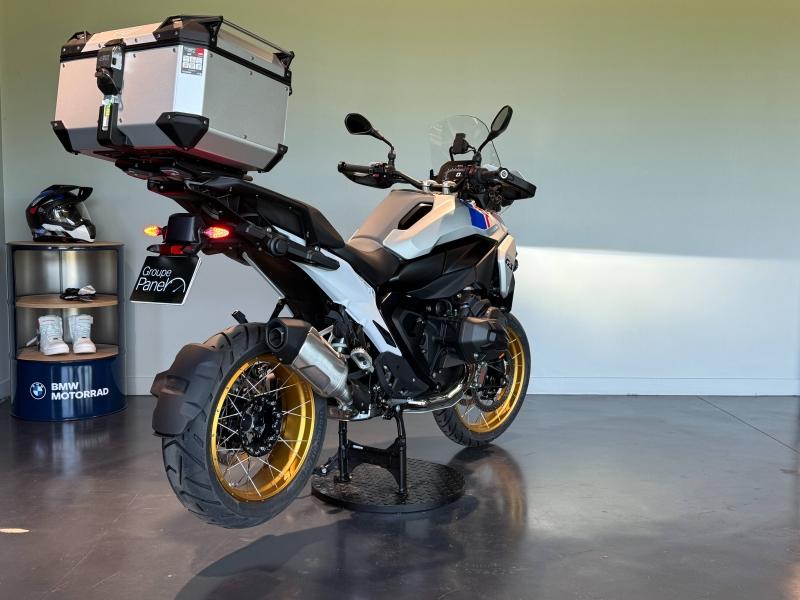 BMW R