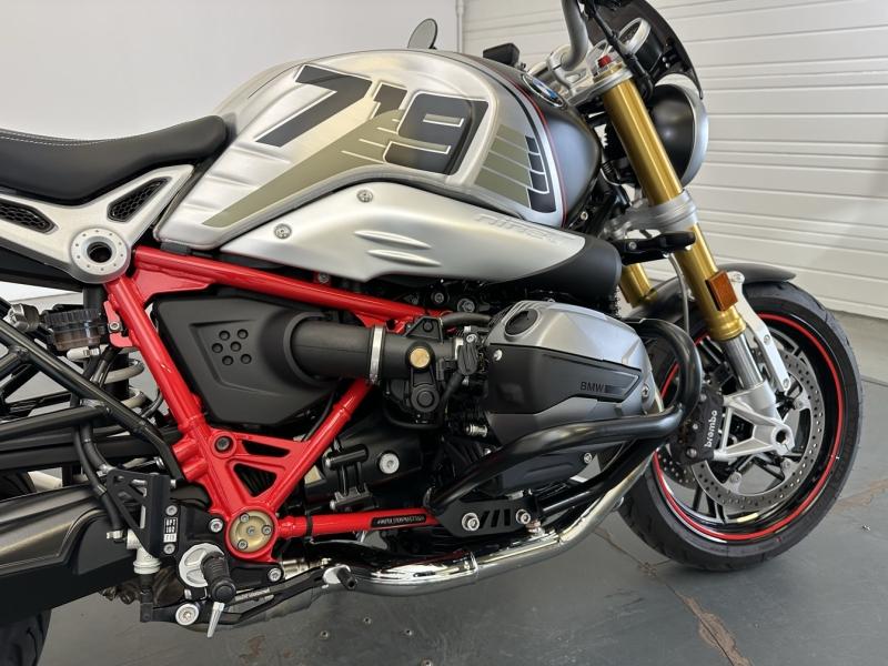 BMW R