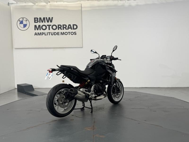 BMW F