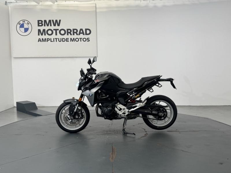 BMW F
