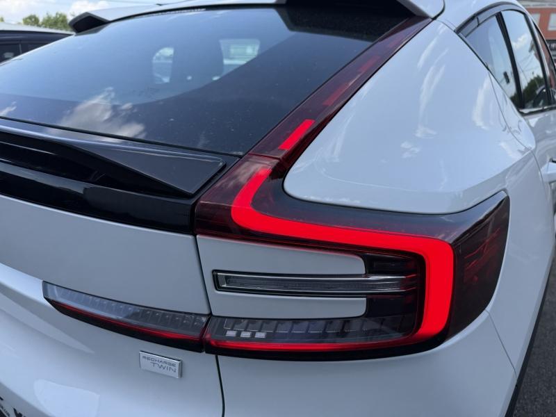 VOLVO C40