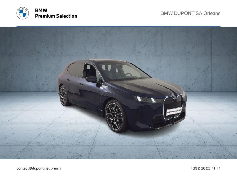 BMW iX