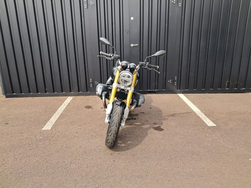 BMW R