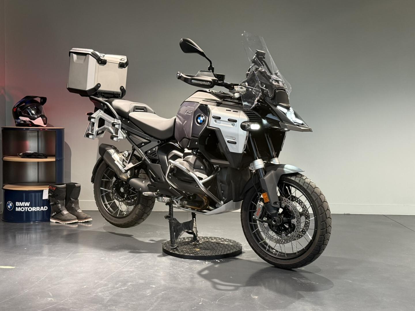 BMW R