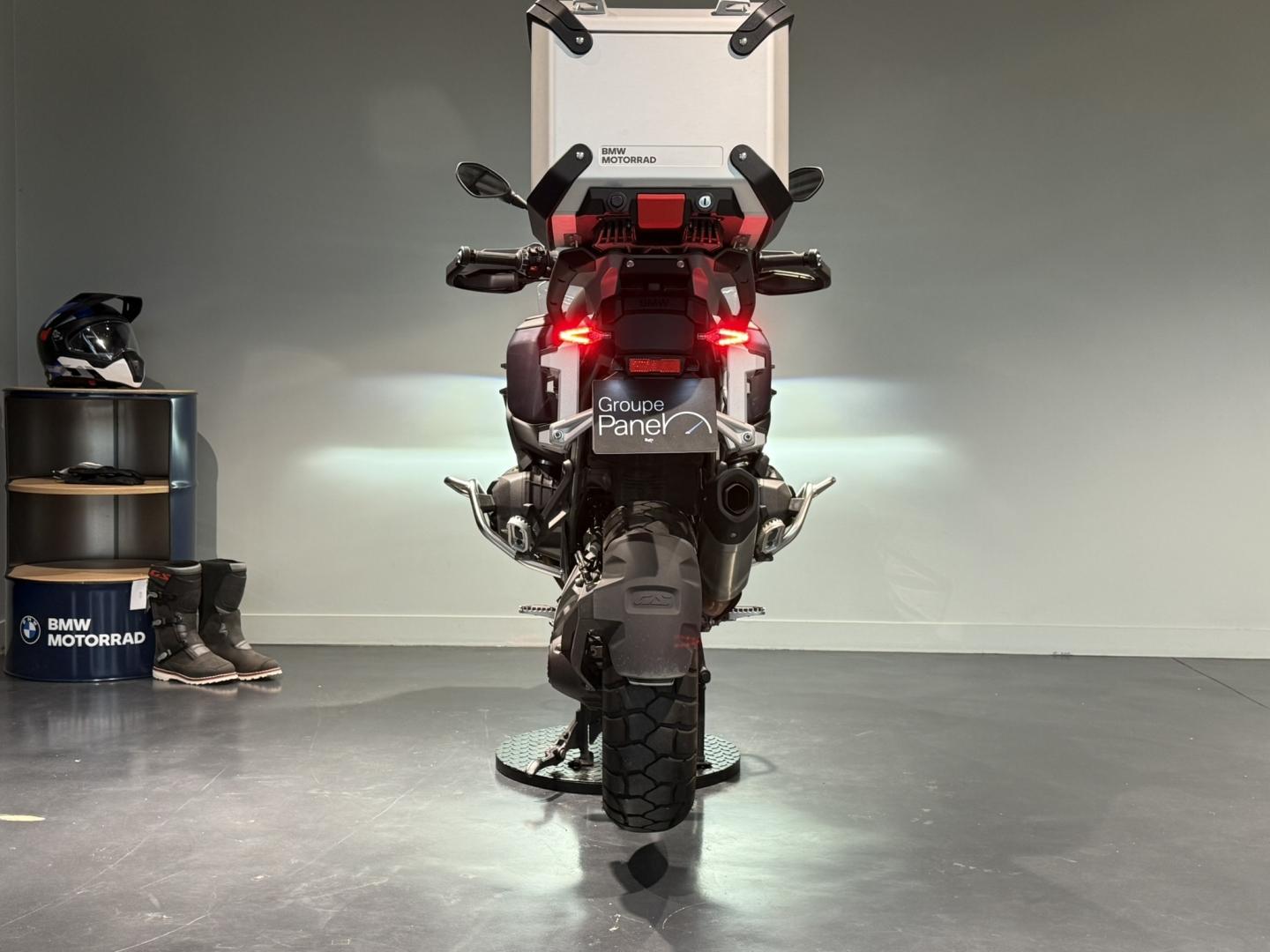 BMW R