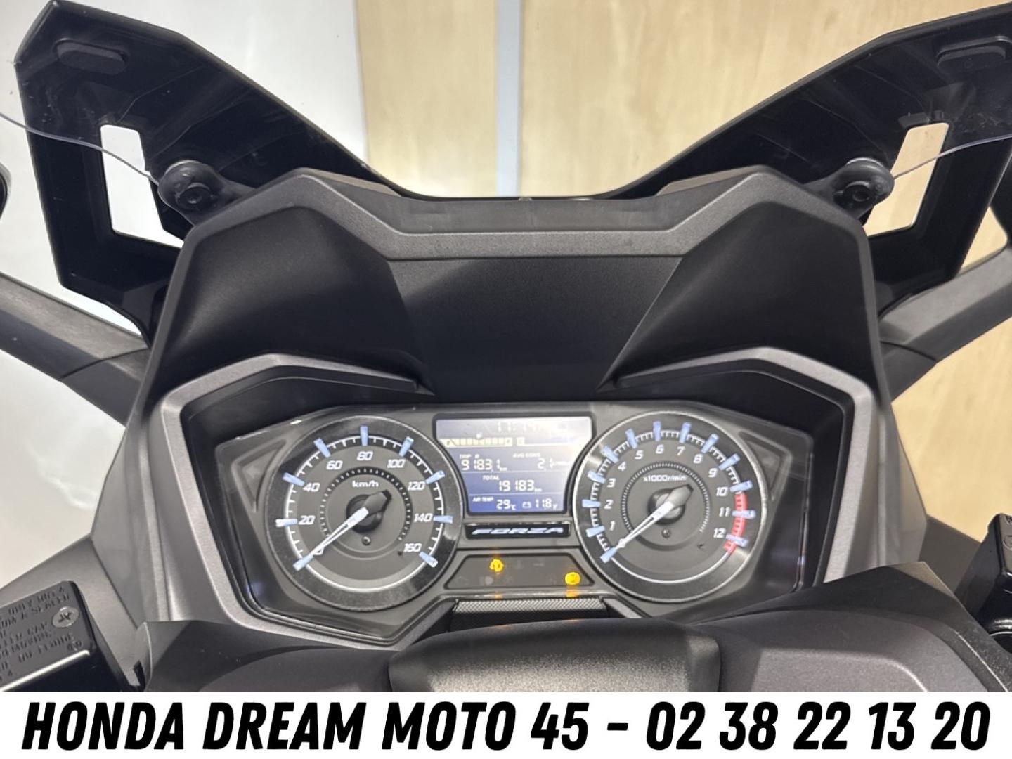 HONDA NSS Forza