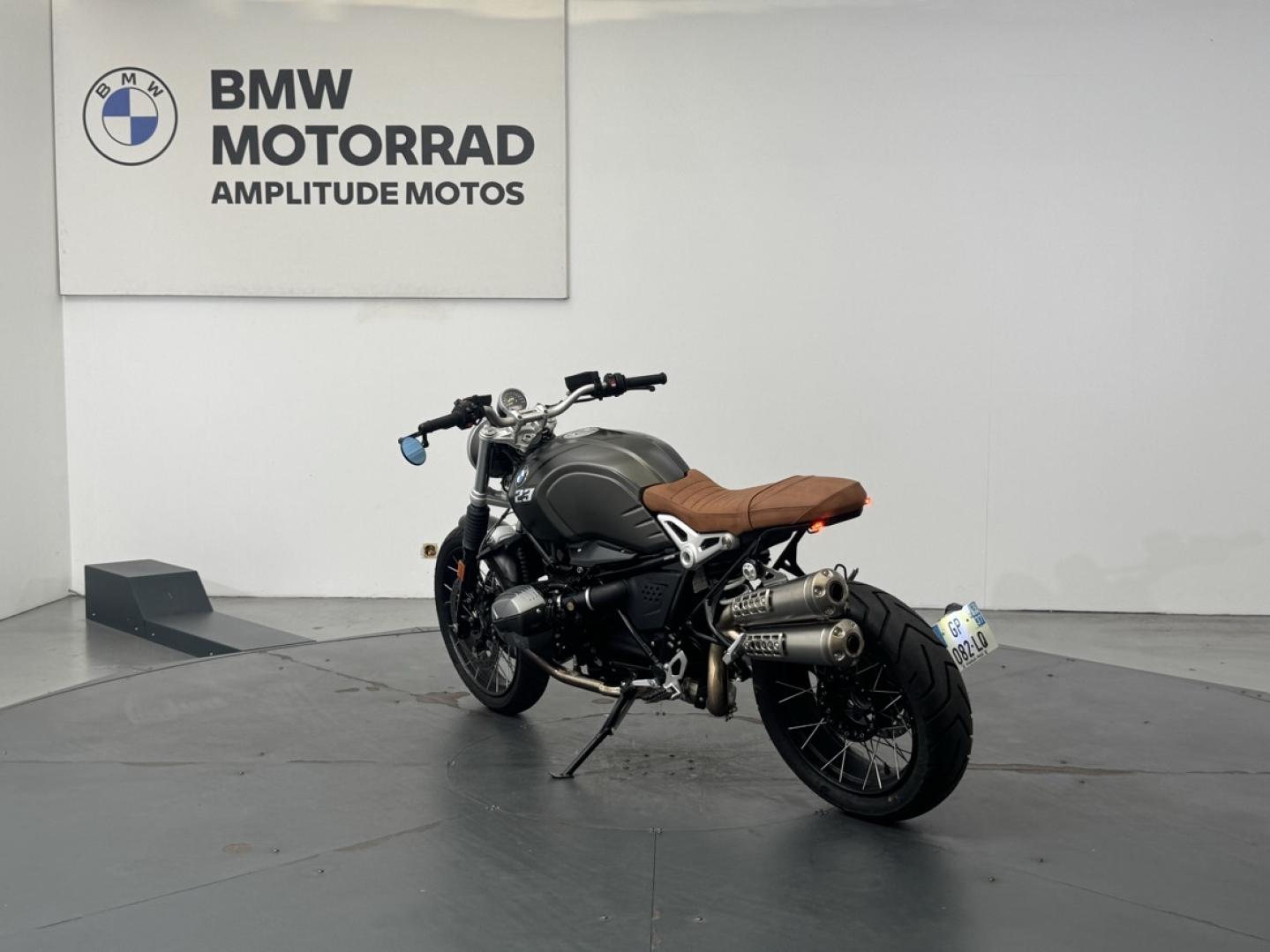 BMW R