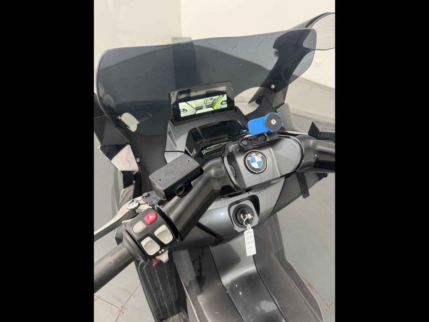 BMW C