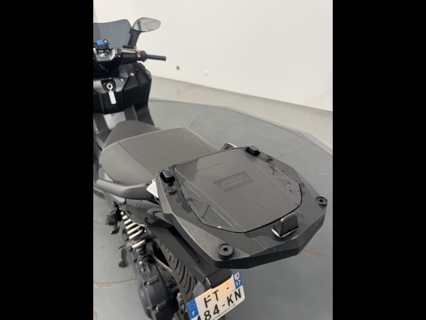 BMW C