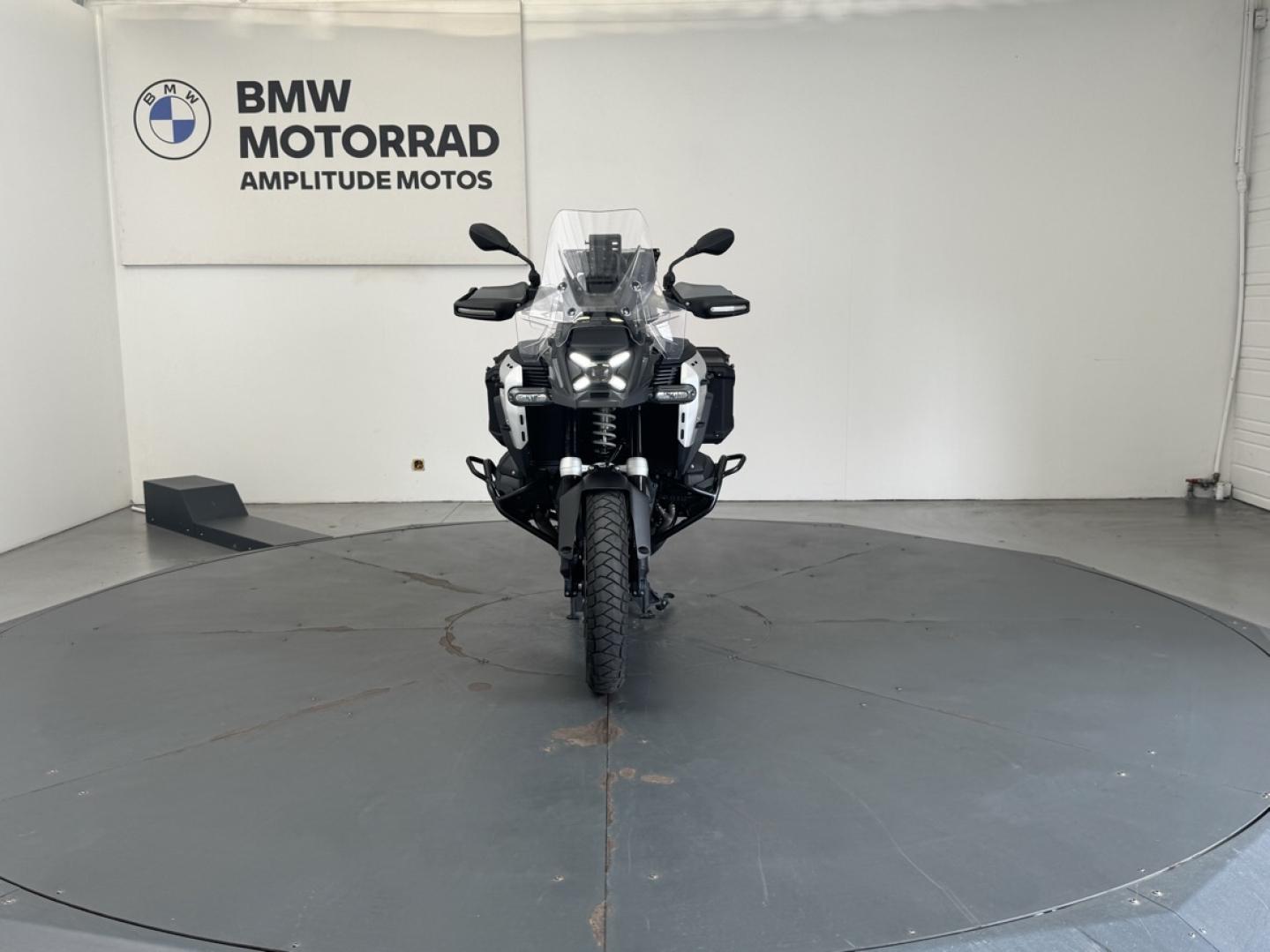 BMW R