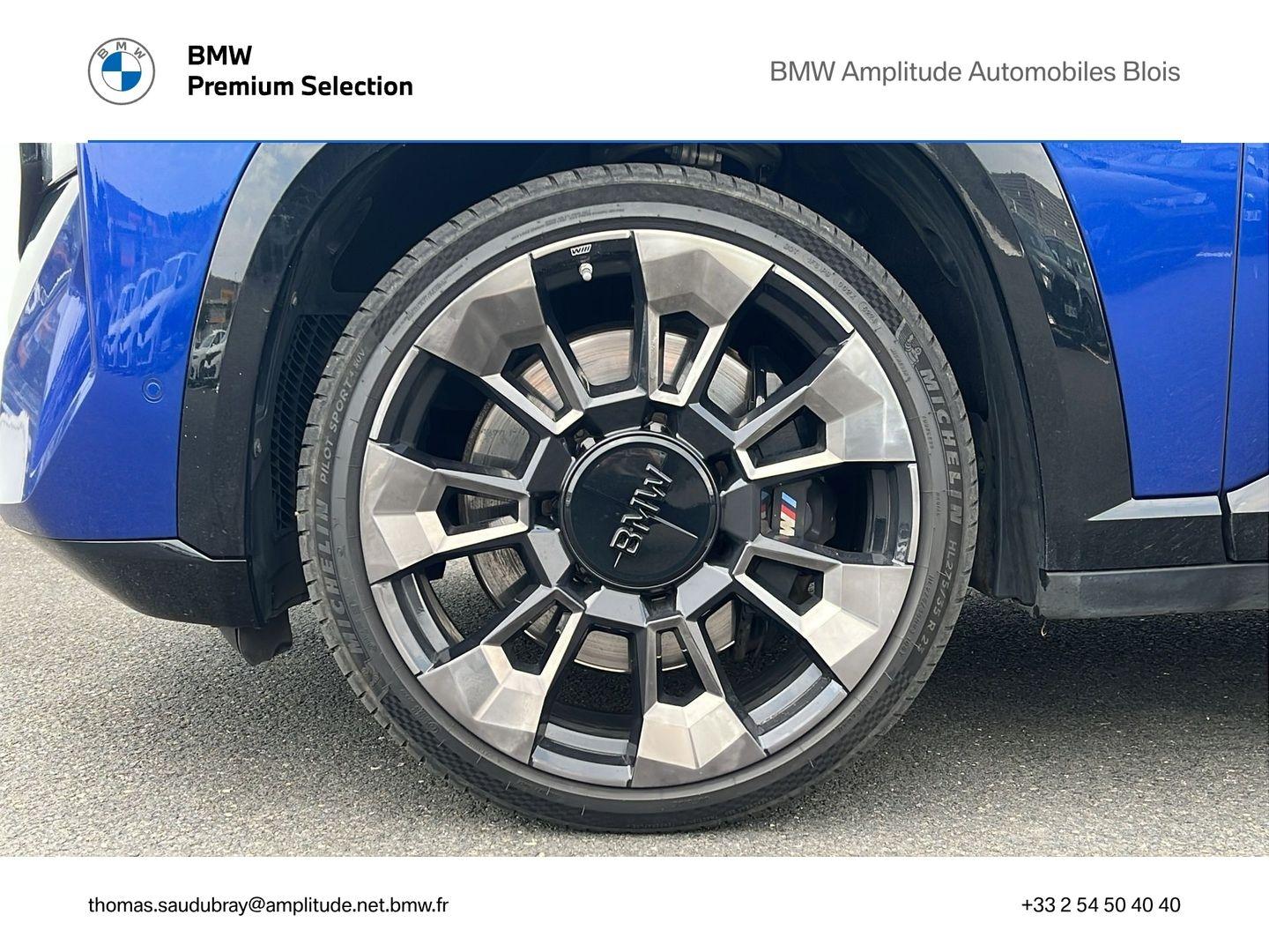 BMW XM
