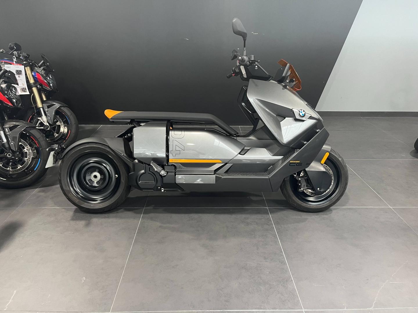 BMW C