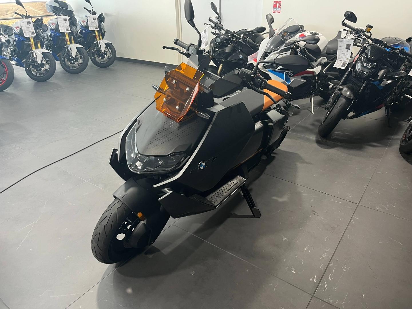 BMW C