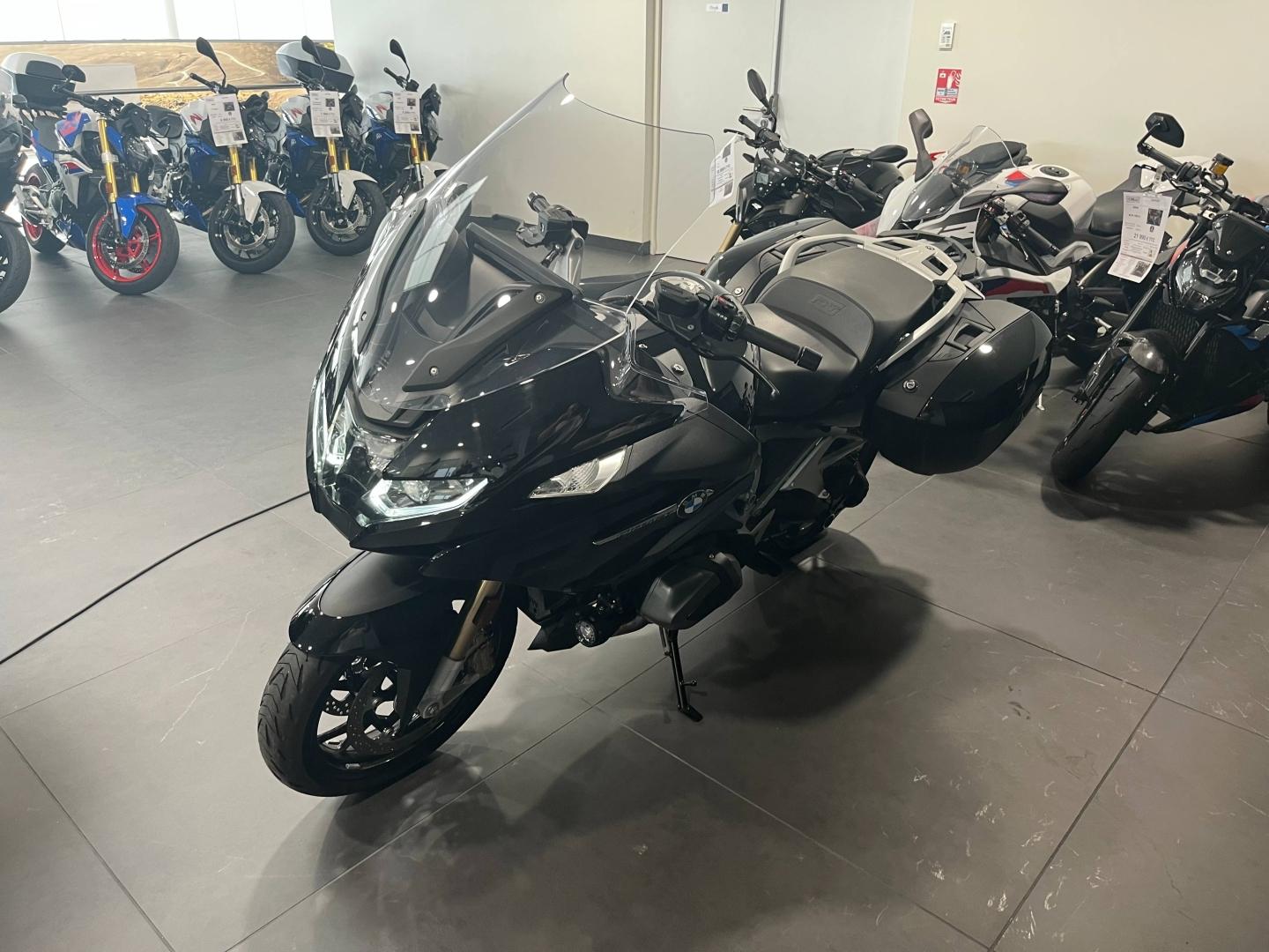 BMW R