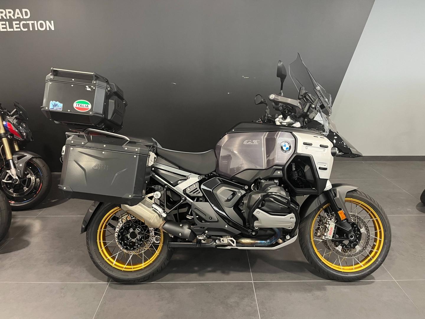 BMW R