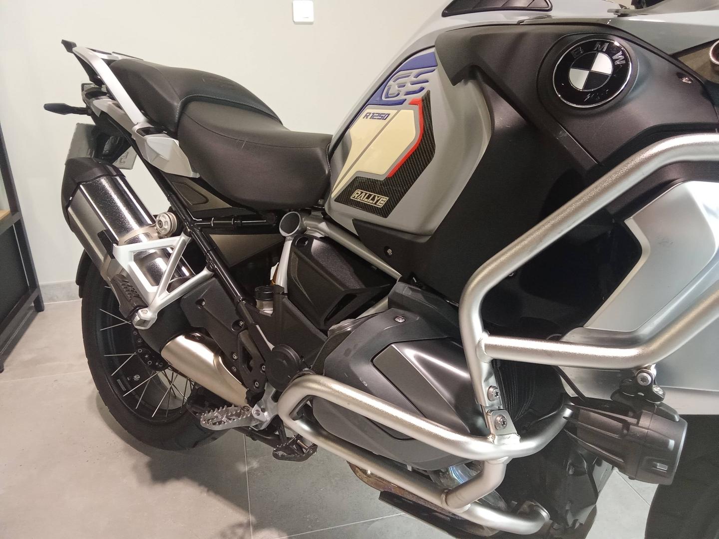 BMW R