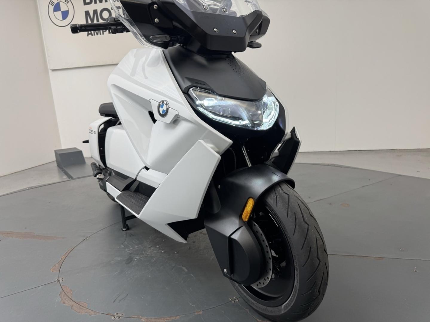 BMW Ce