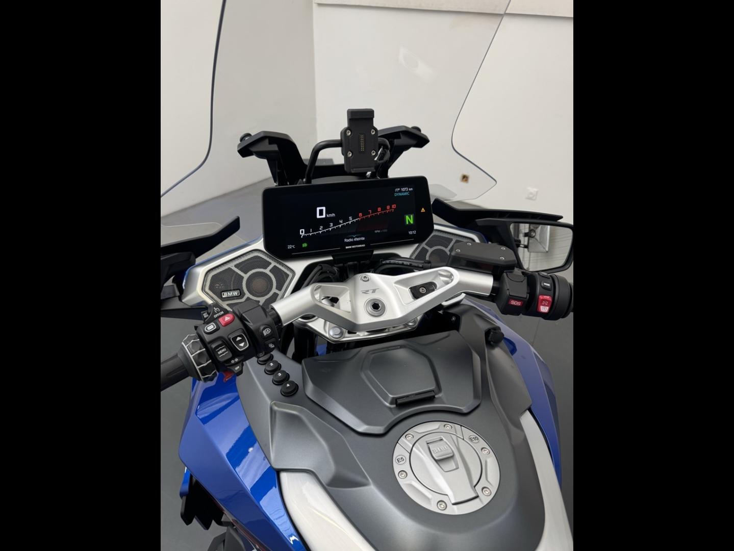 BMW R