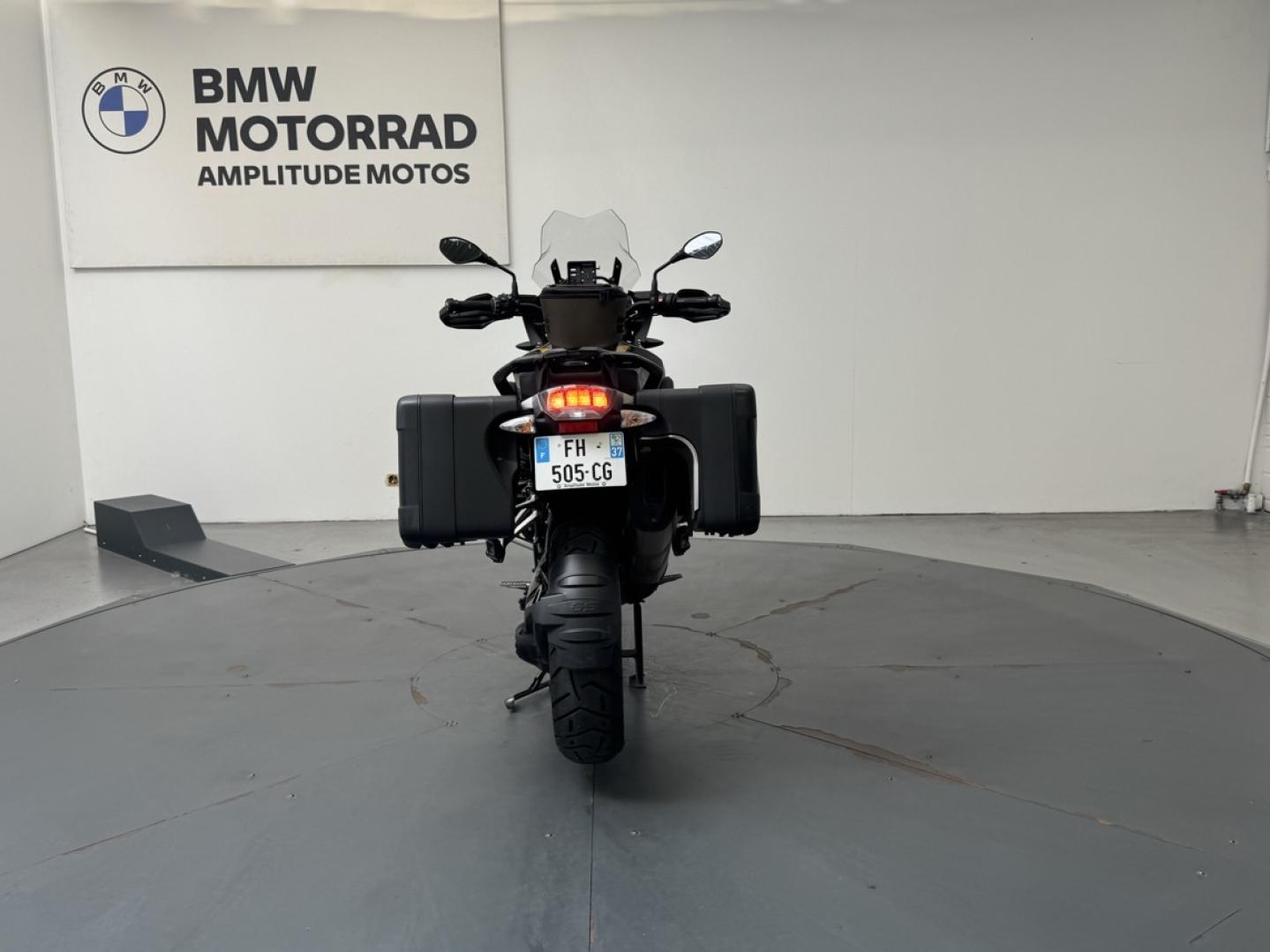 BMW R