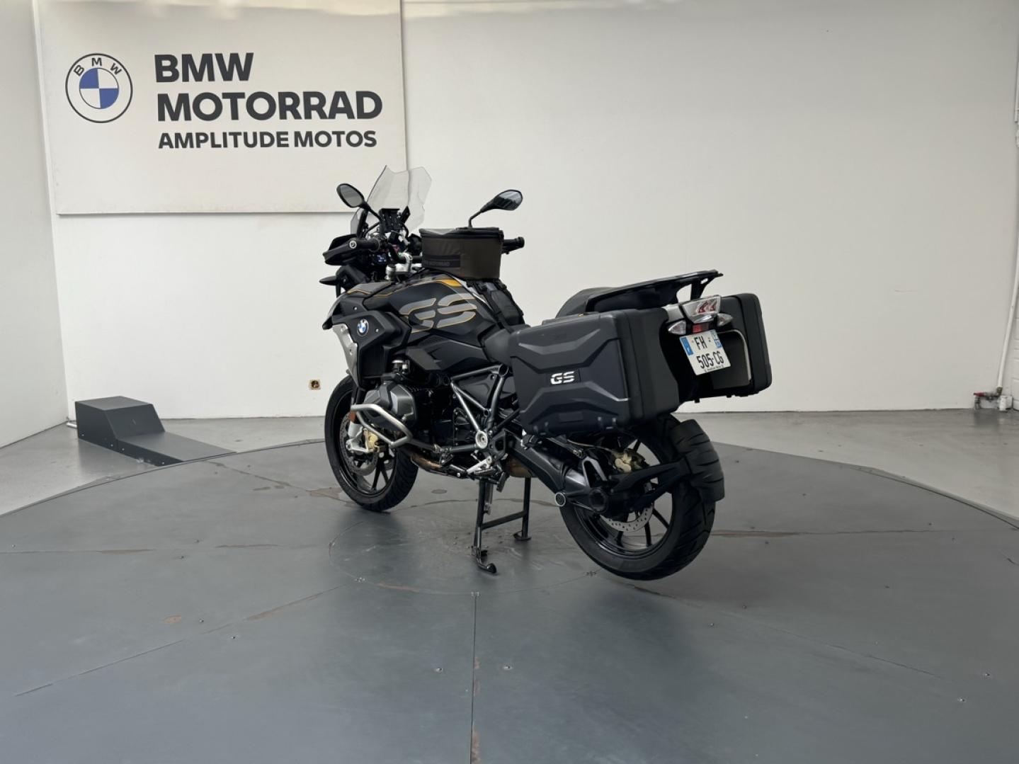 BMW R