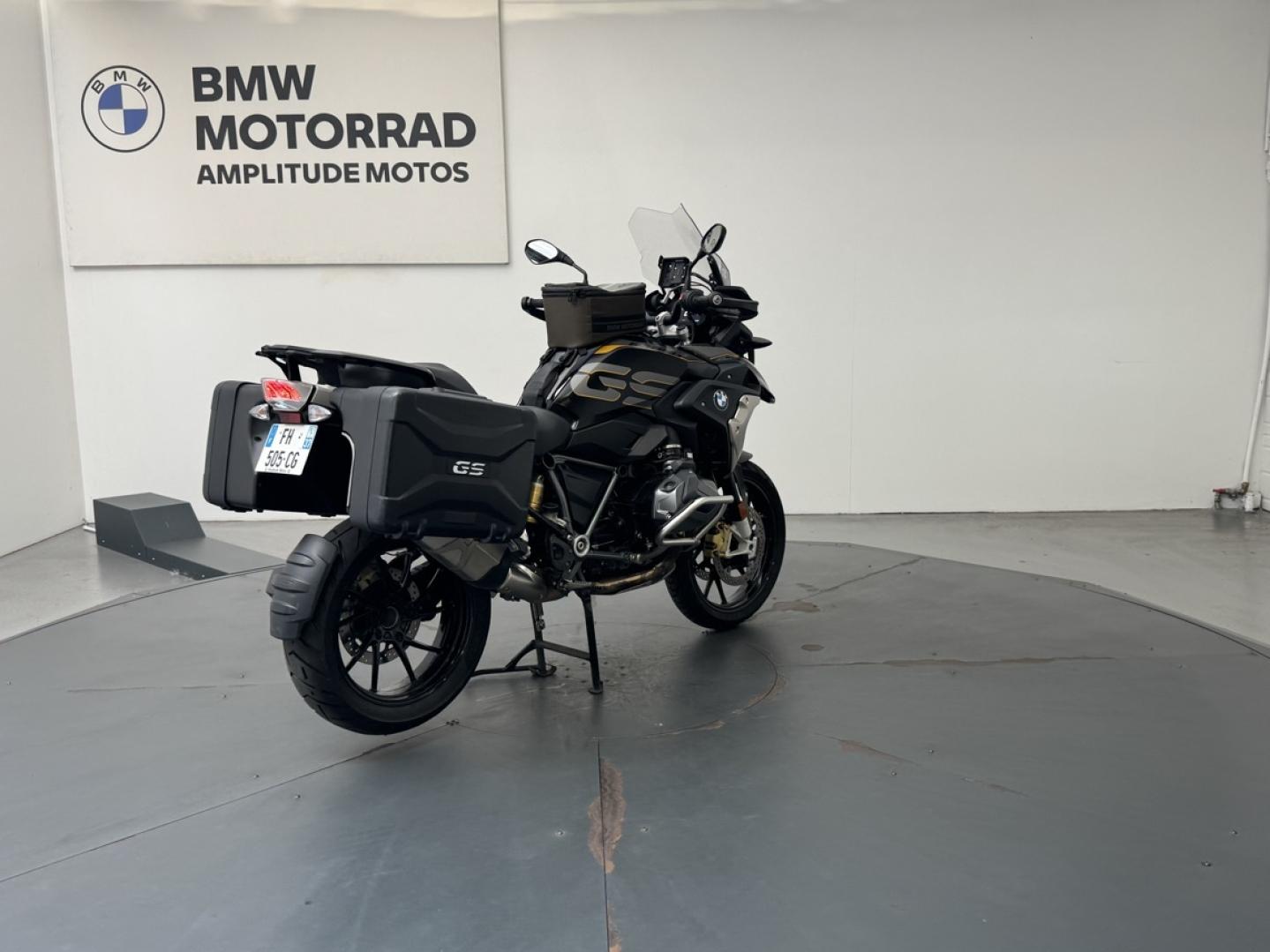 BMW R