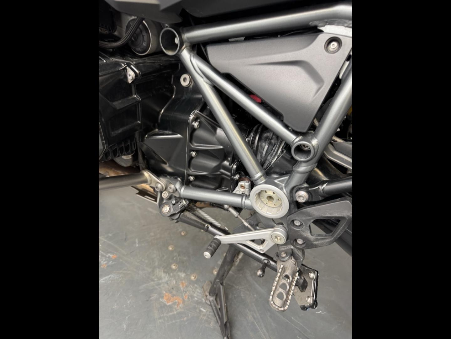 BMW R