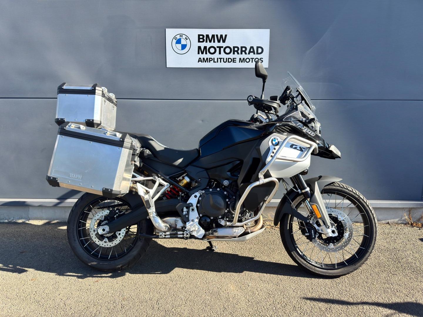 BMW F