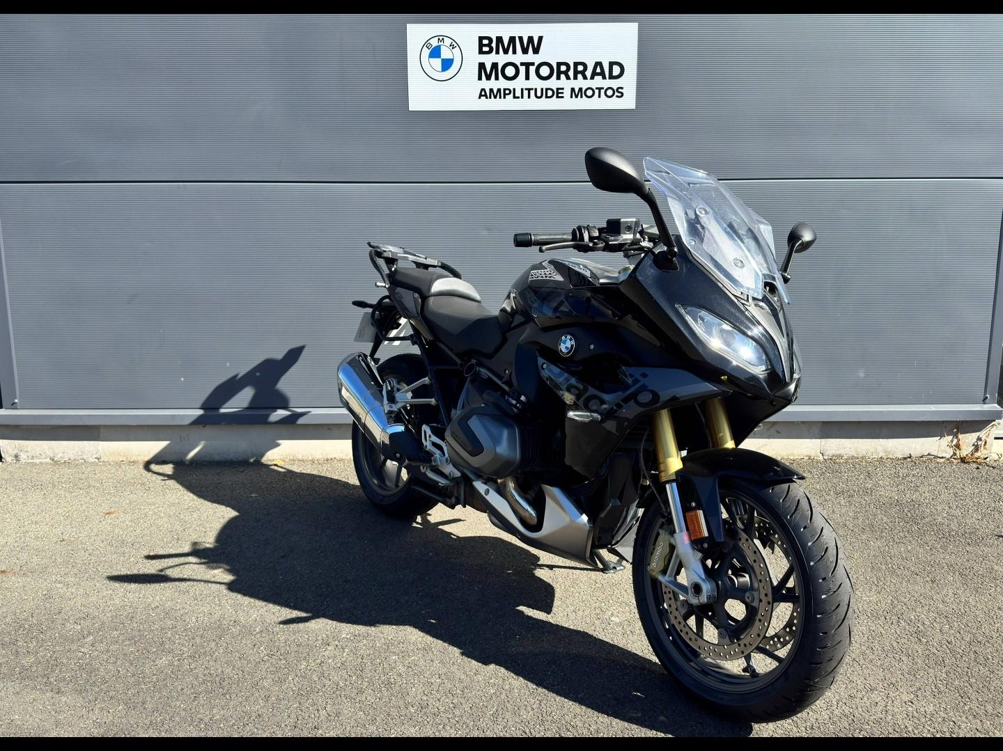 BMW R