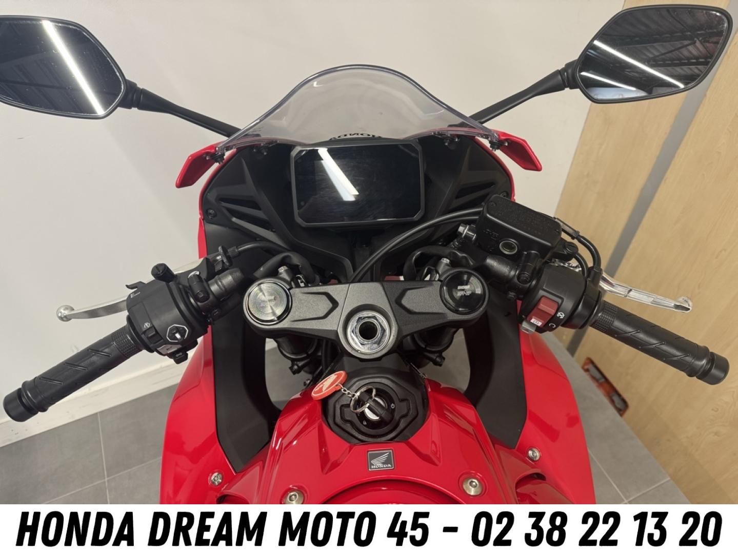 HONDA CBR