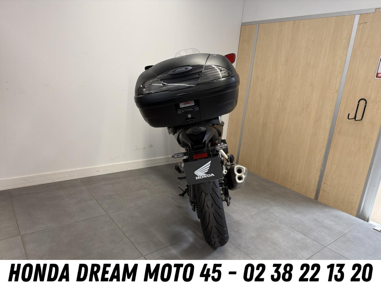 HONDA CB