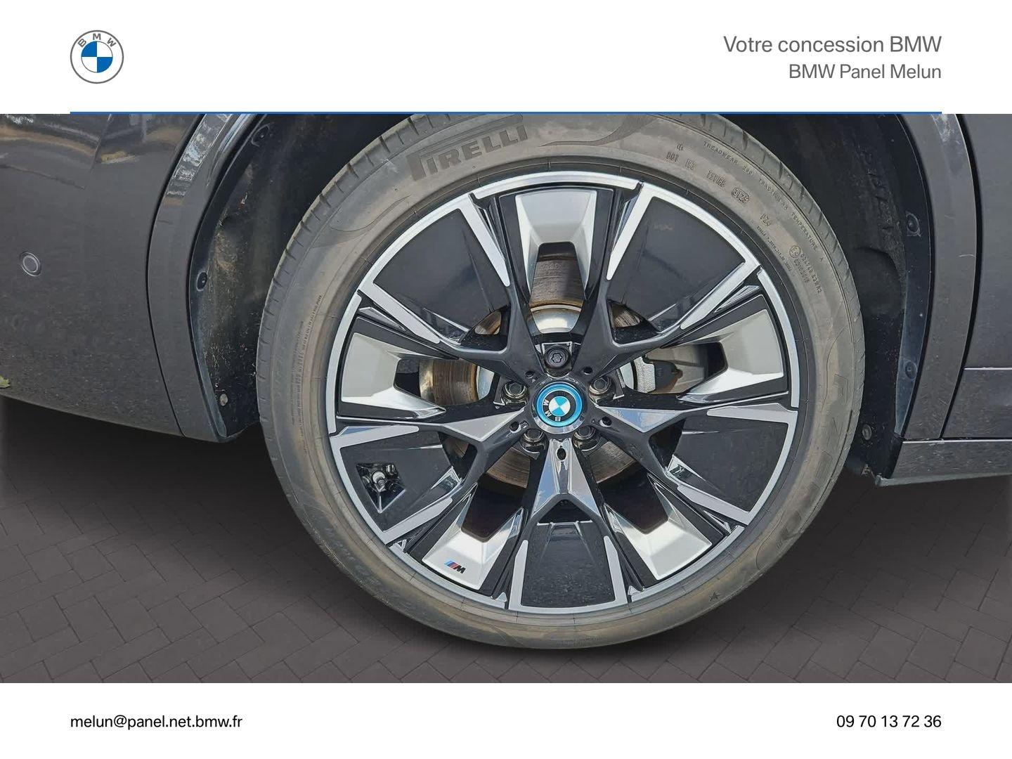 BMW iX3