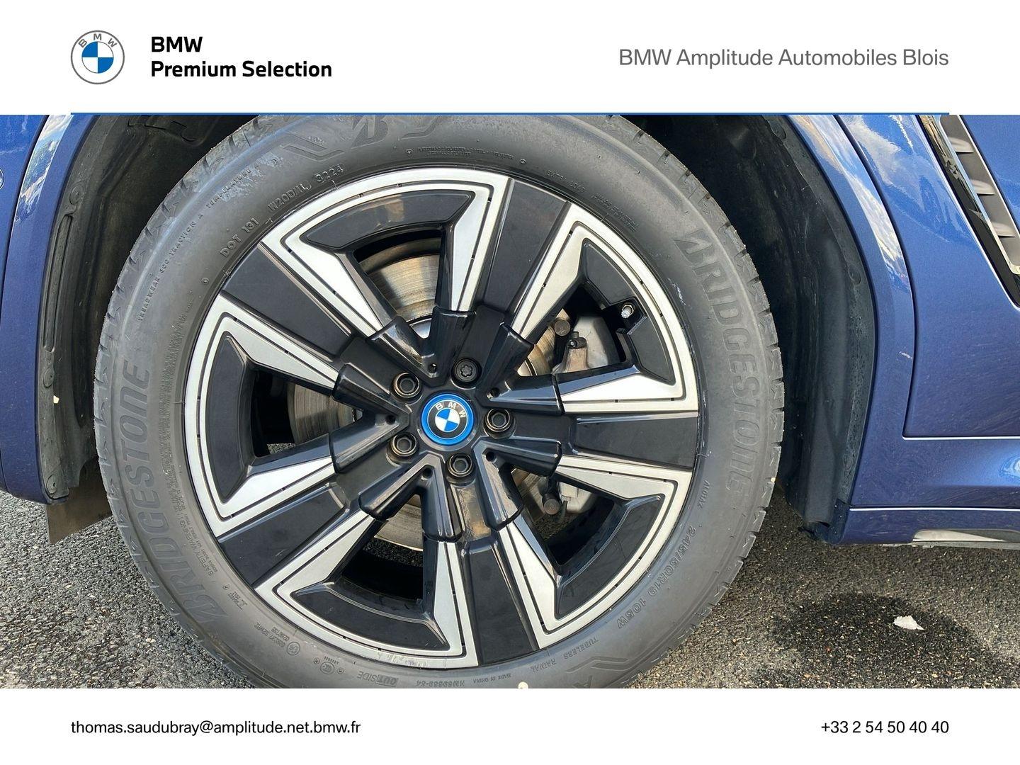 BMW iX3
