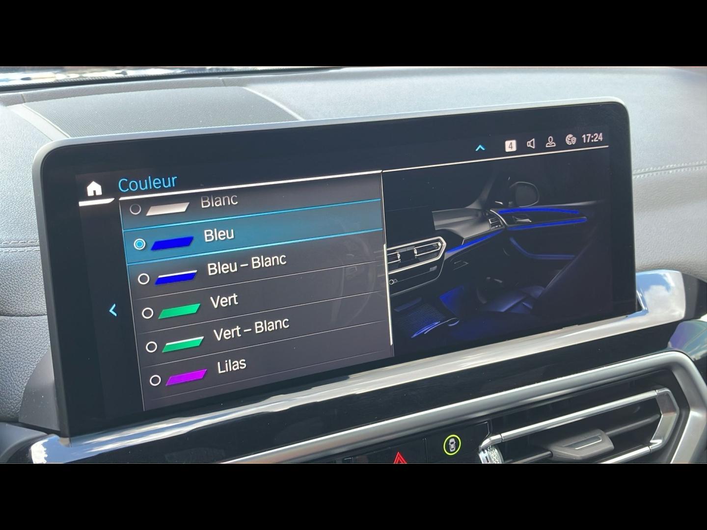 BMW iX3
