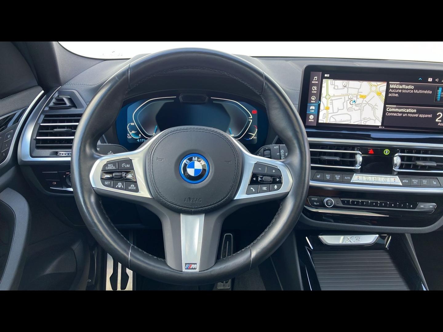 BMW iX3