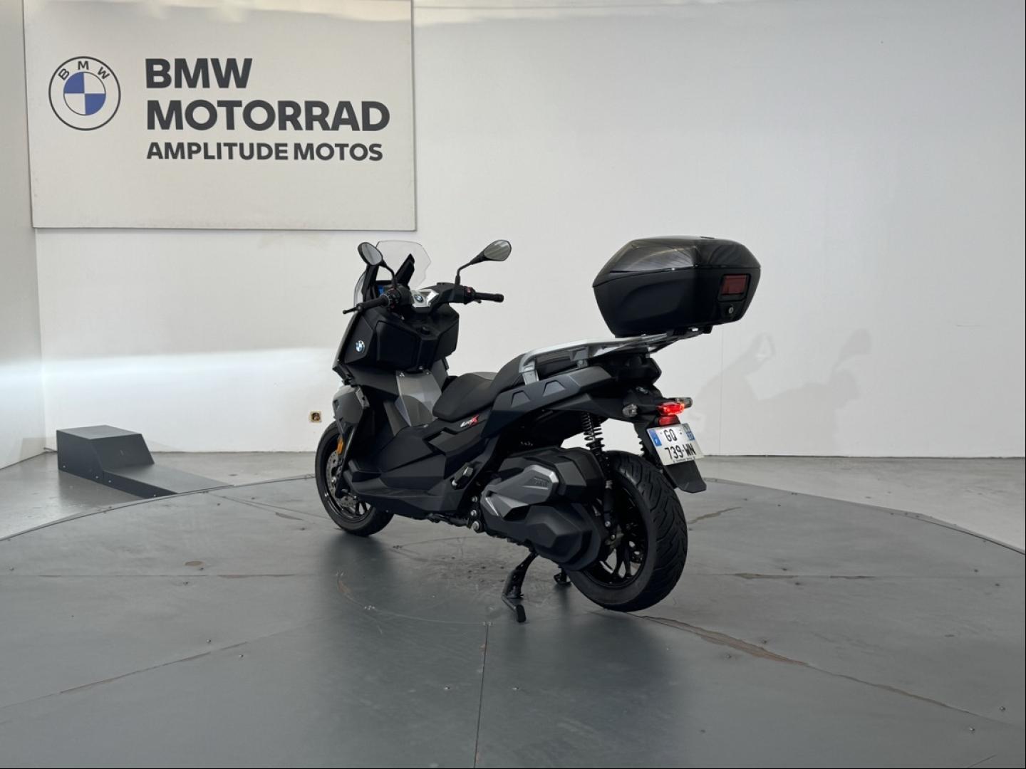 BMW C