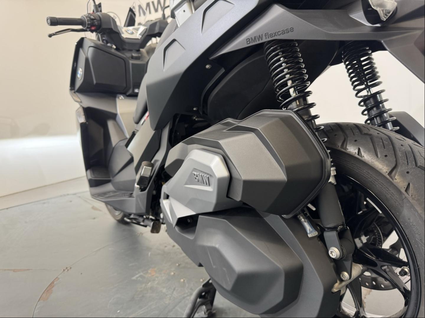 BMW C