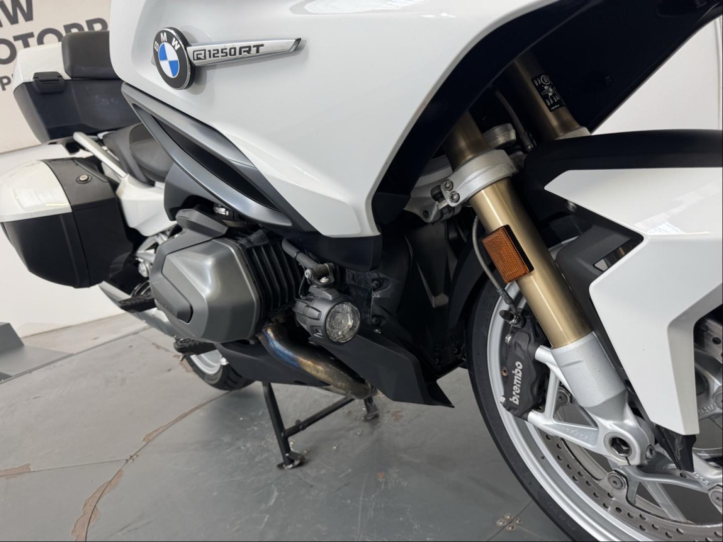 BMW R