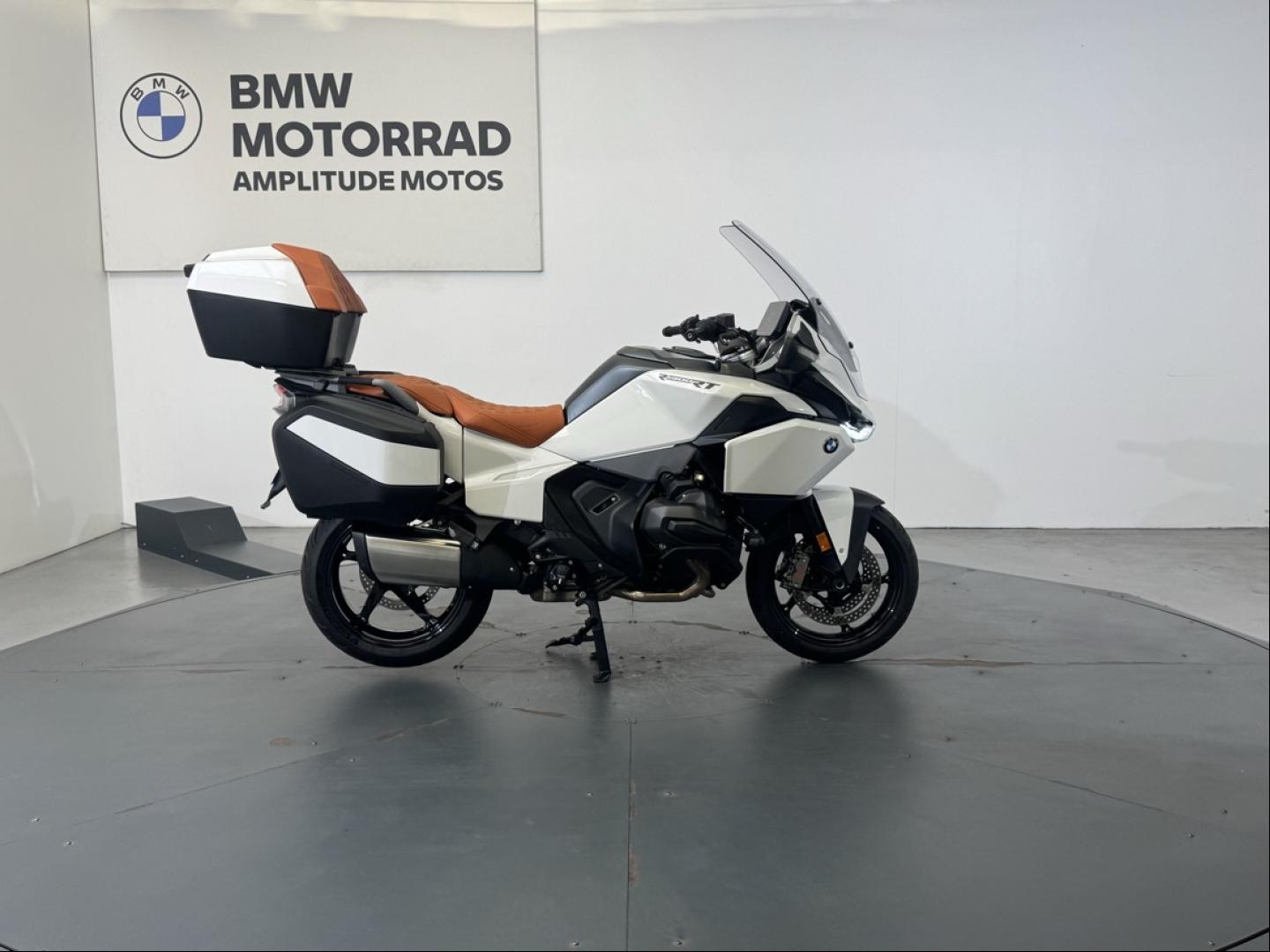 BMW R