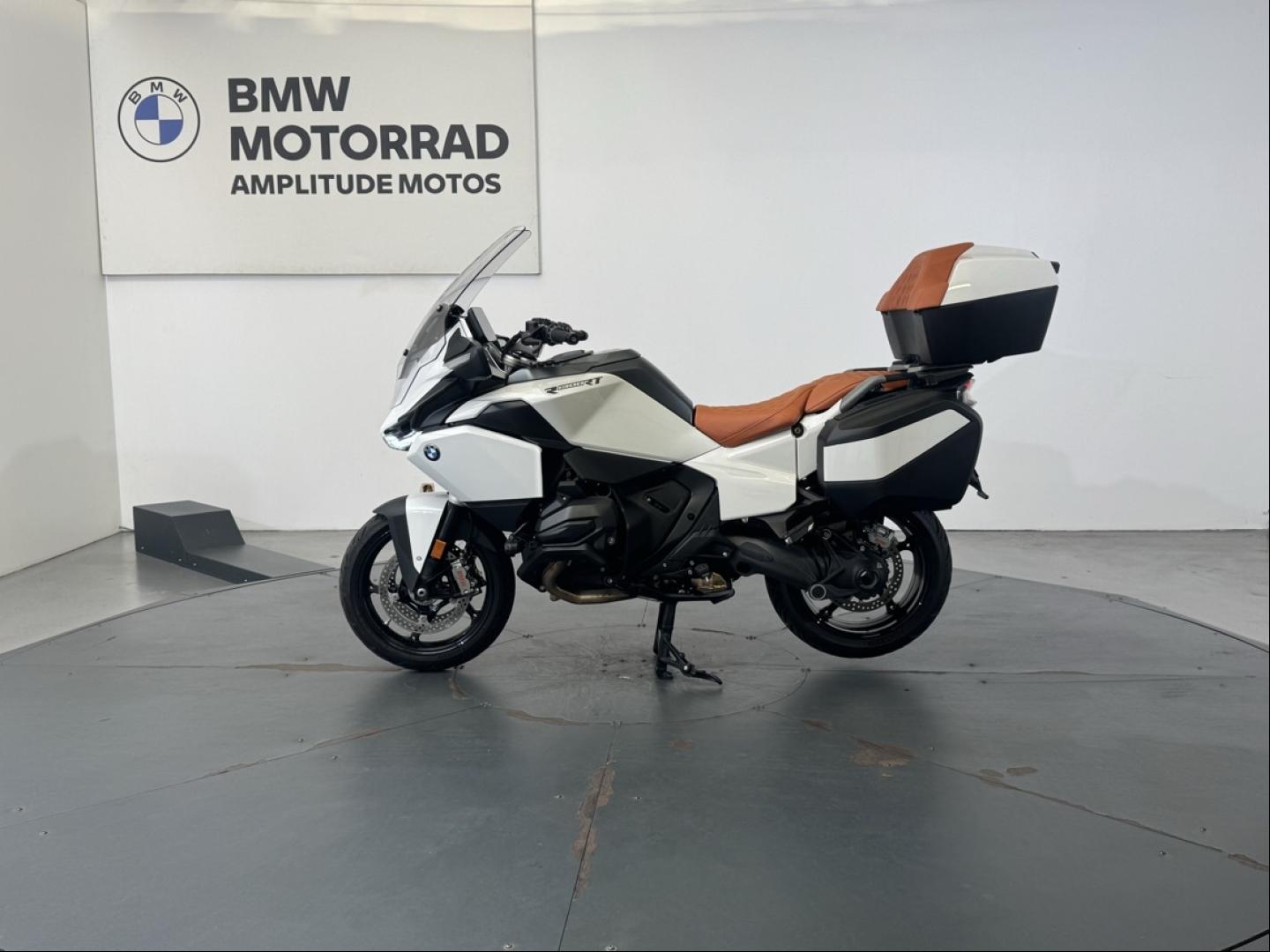 BMW R