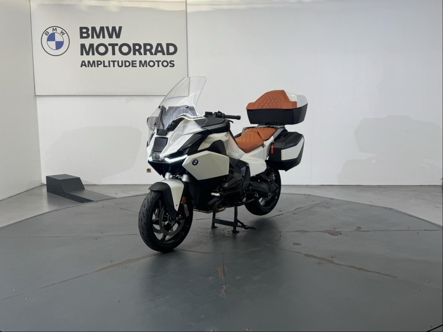 BMW R