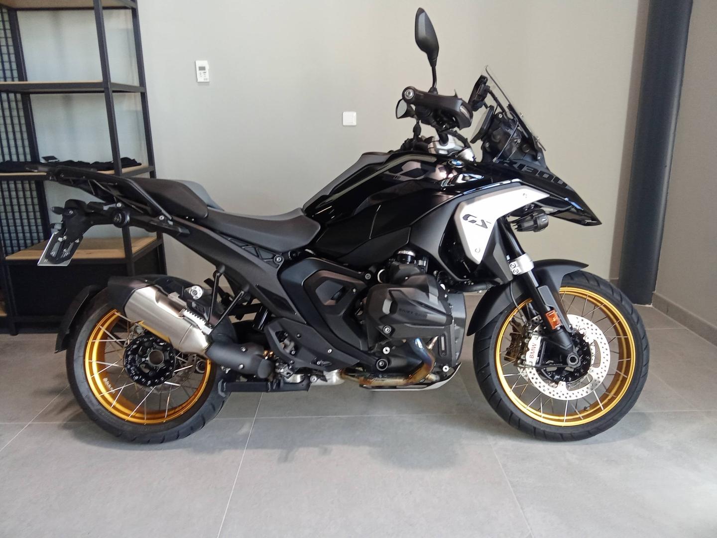 BMW R