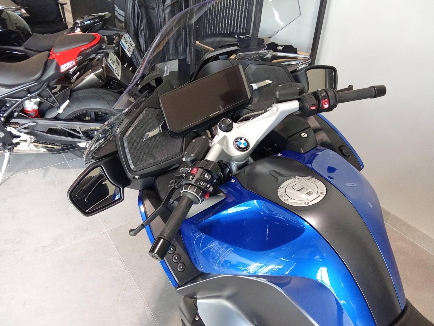 BMW R